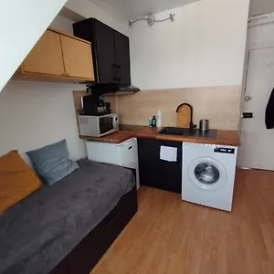 Cosy Studio Village Of Batignolles Appartement