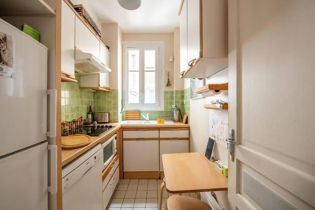Truffaut - Family Apartment In Batignolles Neighborhood Paris 0*,